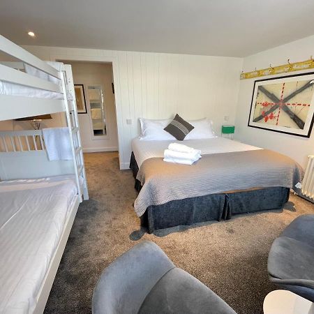 Mhor 84 Hotell Kingshouse Eksteriør bilde