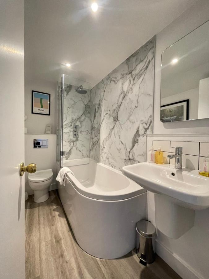 Mhor 84 Hotell Kingshouse Eksteriør bilde