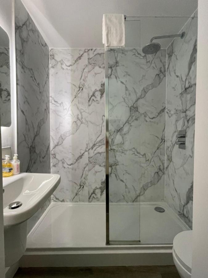 Mhor 84 Hotell Kingshouse Eksteriør bilde